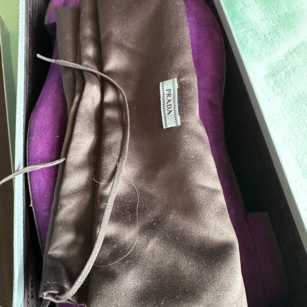 Prada Women's Purple Flats with Silver Buckle - Picture 9 of 9